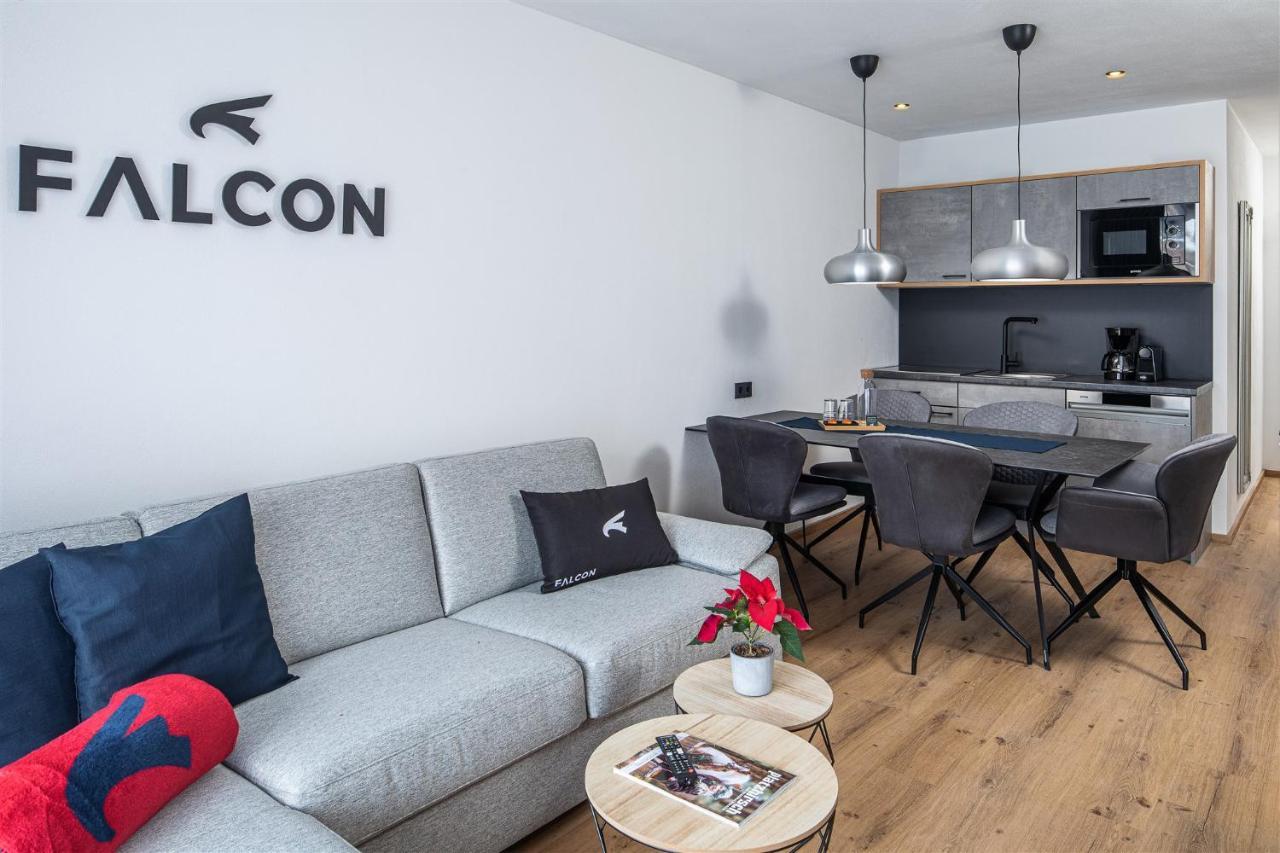 Falcon Zell Am - Summercard Included Apartment